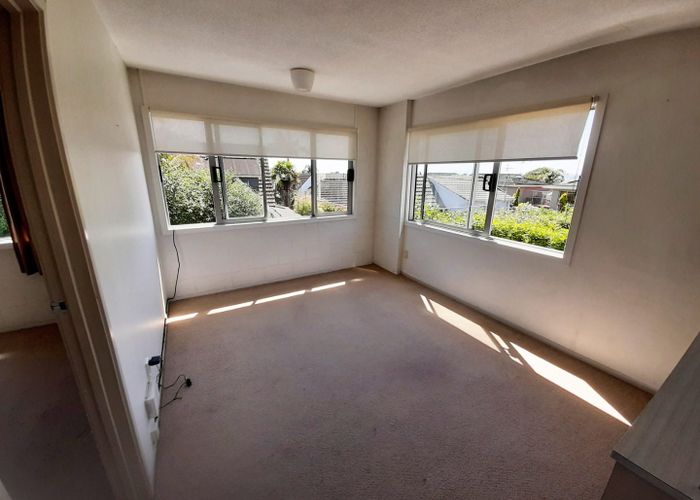  at 22/72 Kitchener Road, Milford, North Shore City, Auckland