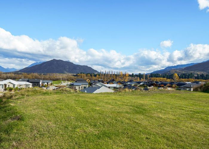  at 18/B Tonis Terrace, Lake Hayes, Queenstown-Lakes, Otago