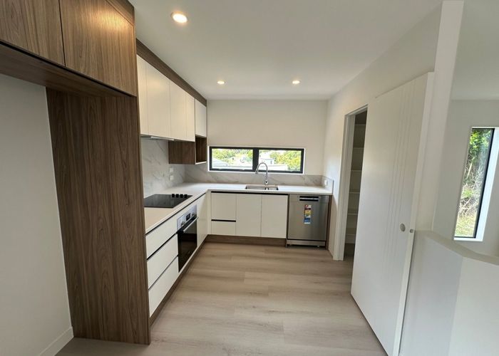  at 70 Tiri Tiri Rd, Birkdale, North Shore City, Auckland