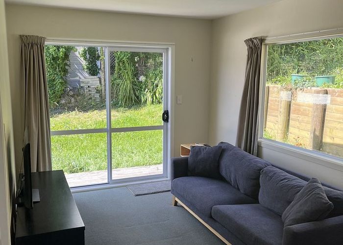  at 32 Papakowhai Road, Papakowhai, Porirua