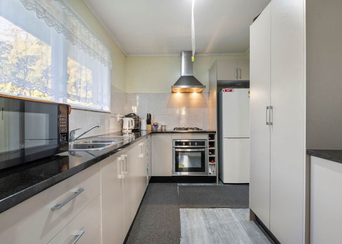  at 3/8 Grantham Road, Papatoetoe, Auckland