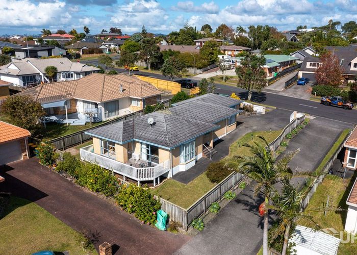  at 1B Picasso Drive, West Harbour, Auckland