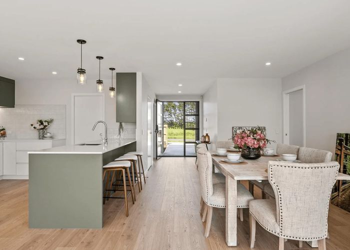  at 111 MCLARIN ROAD "KAHAWAI POINT", Glenbrook, Franklin, Auckland