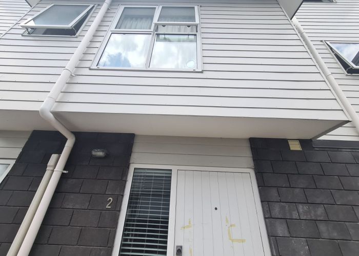  at 2/3 Somerset Street, Frankton, Hamilton, Waikato