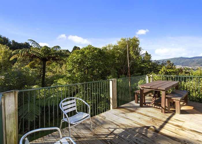  at 48 Pomare Road, Tirohanga, Lower Hutt