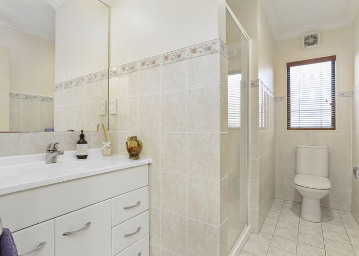  at 8 Waimanu Bay Drive, Te Atatu Peninsula, Auckland