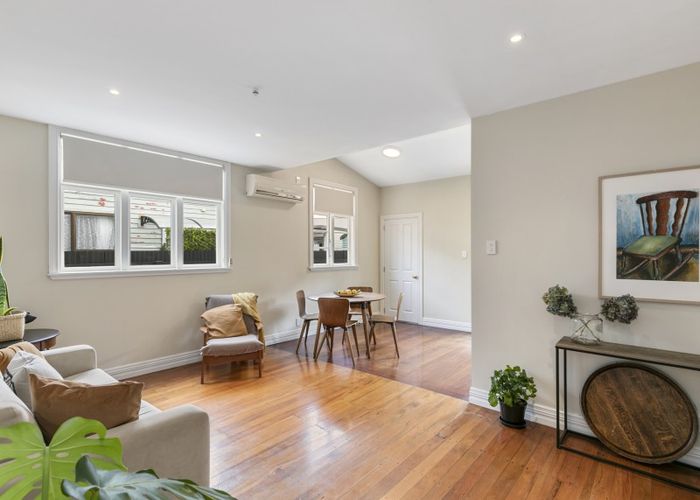  at 19 Riddlers Crescent, Petone, Lower Hutt