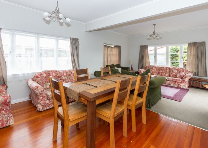 at 77 Wellington Street, Hamilton East, Hamilton