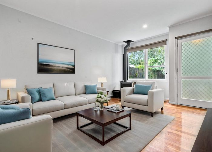  at 9B Meadow Street, Mount Wellington, Auckland