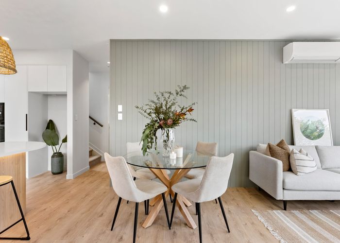  at 3 Trafalgar Road, Milford, North Shore City, Auckland