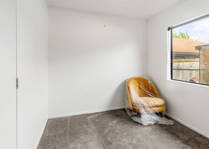  at 3a Randwick Place, Randwick Park, Manukau City, Auckland