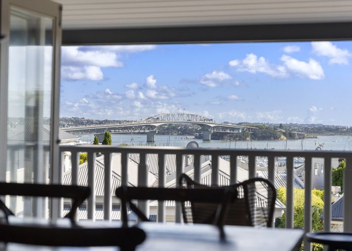 at 8 Dunedin Street, Saint Marys Bay, Auckland