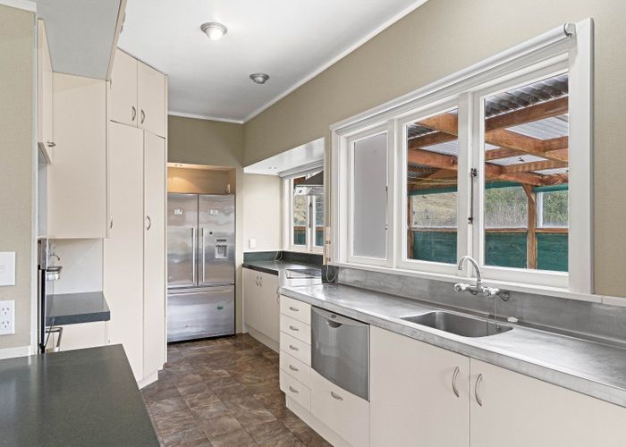  at 20 Charles Street, Tinui