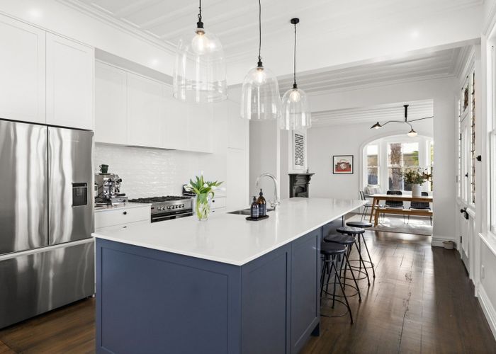  at 15 Sealy Road, Bluff Hill, Napier, Hawke's Bay