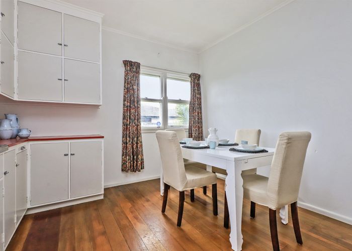  at 115 Davis Street, Saint Leonards, Hastings, Hawke's Bay