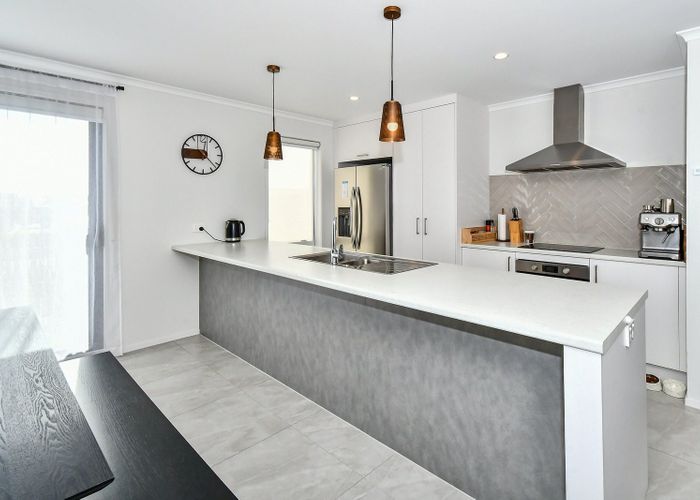  at 2 Hillock Rise, Ramarama, Franklin, Auckland
