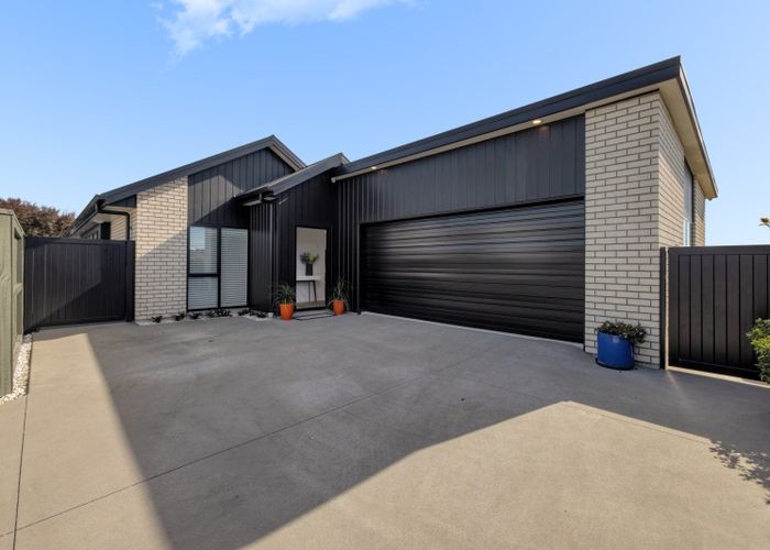  at 11 Sarcodia Place, Papamoa Beach, Papamoa