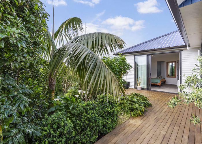  at 2 Tawatawa Street, Long Bay, North Shore City, Auckland