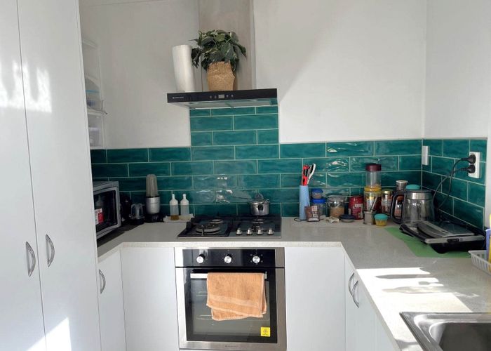  at 1/5 Cutler Street, New Lynn, Waitakere City, Auckland