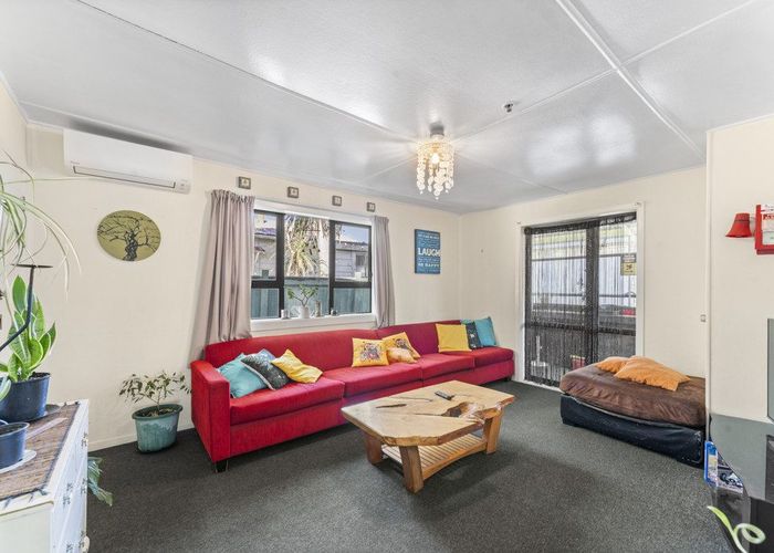  at 21 & 23 Smiths Avenue, Papakura, Papakura, Auckland