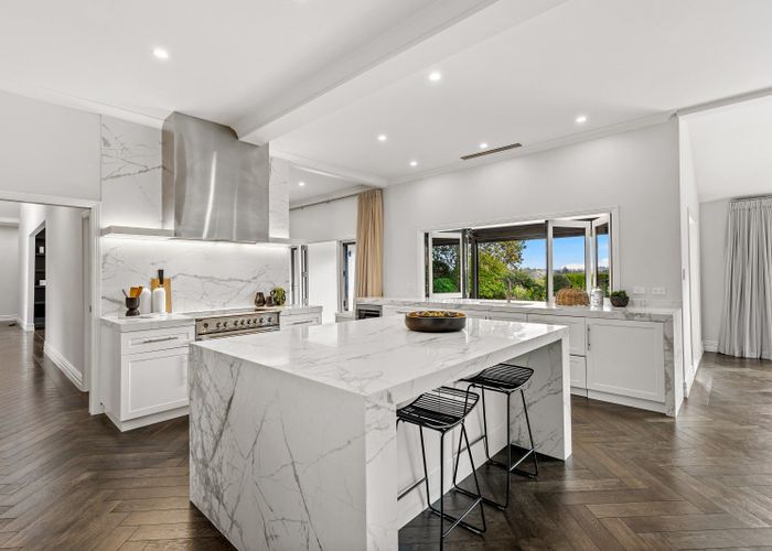  at 6 Emily Lane, Greenhithe, North Shore City, Auckland