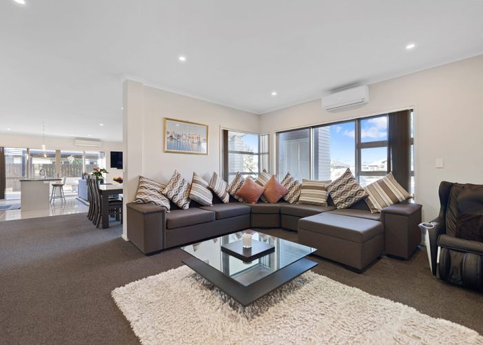  at 32 Rainey Crescent, Papamoa Beach, Papamoa