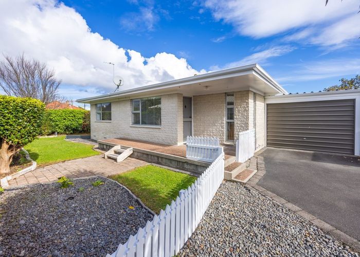  at 3B Heath Street, St Andrews, Hamilton