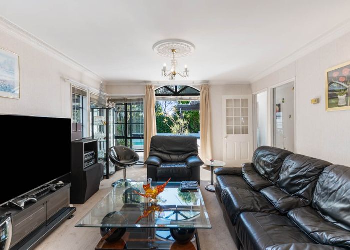  at 19 Elizabethan Gardens, Saint Heliers, Auckland City, Auckland