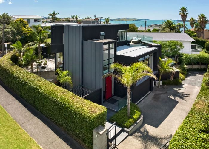  at 1 California Place, Glendowie, Auckland