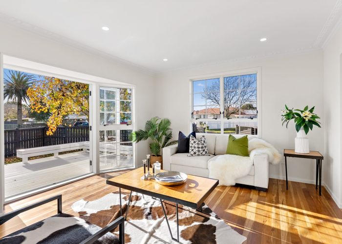  at 109 Edgewater Drive, Pakuranga, Manukau City, Auckland