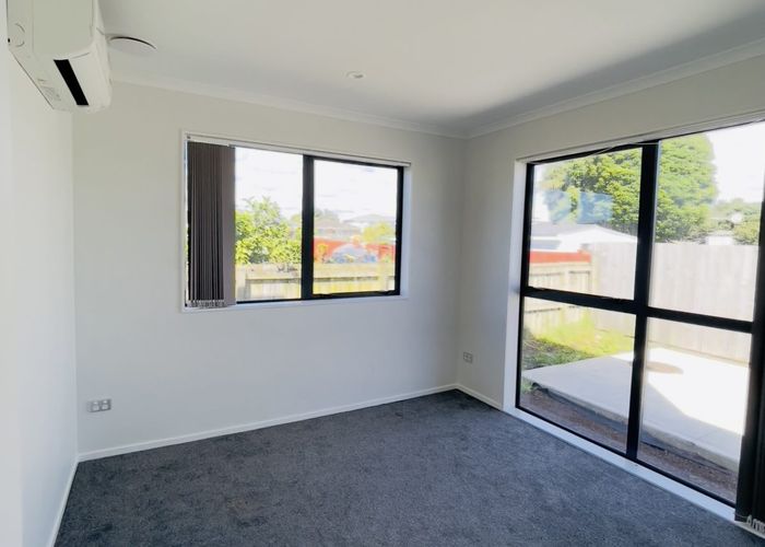  at 32B Edinburgh Avenue, Rosehill, Papakura