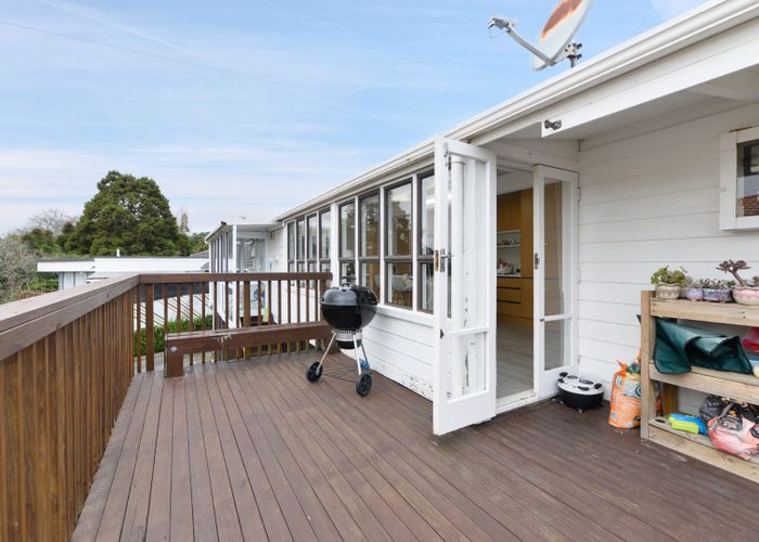  at 27 Boyce Ave, Mount Roskill, Auckland City, Auckland