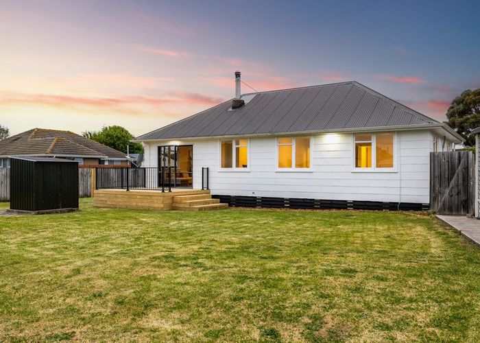  at 23 Lambeth Crescent, Northcote, Christchurch City, Canterbury