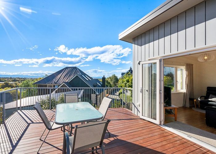  at 18A Hackthorne Road, Cashmere, Christchurch City, Canterbury