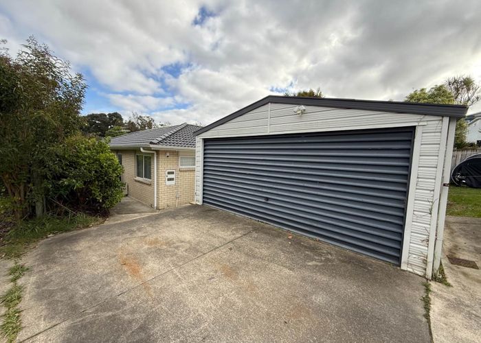  at 91B Beach Road, Mellons Bay, Manukau City, Auckland