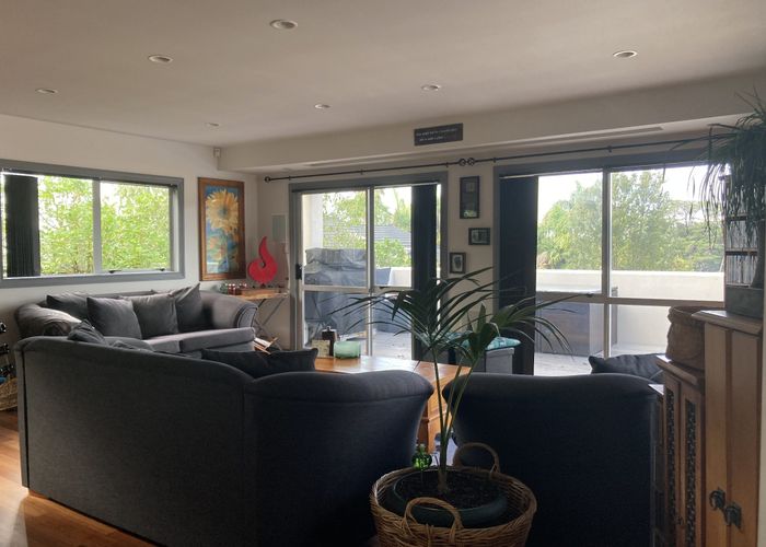  at 14 Bush View Lane, Northcote Point, North Shore City, Auckland