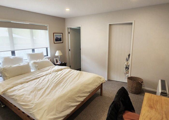  at 5 Totarahoe Lane, Whalers Gate, New Plymouth, Taranaki