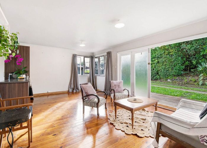  at 14a Ocean View Road, Hatfields Beach, Rodney, Auckland