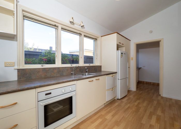  at 32 Queens Drive, Allenton, Ashburton