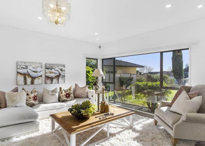  at 23 Gillard Place, Eastern Beach, Auckland