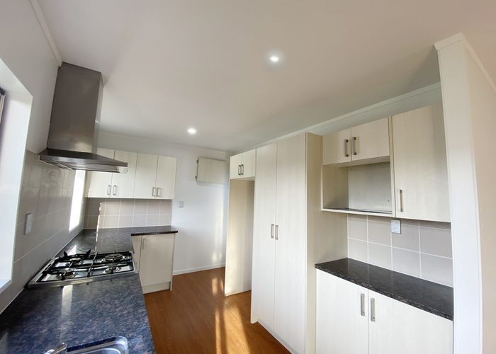  at 1/73 Butley Drive, Farm Cove, Manukau City, Auckland