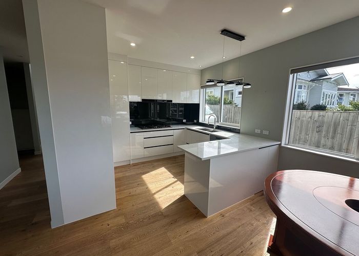  at 17 David Street, Bayswater, North Shore City, Auckland