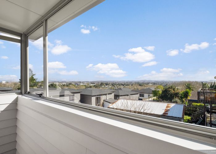  at 46A Redoubt Road, Goodwood Heights, Auckland