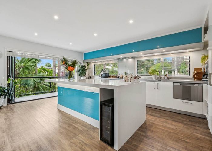 at 158 Fisher Parade, Farm Cove, Manukau City, Auckland