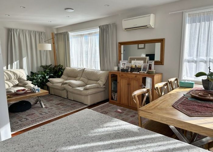 at 1/34 Woodbury Street , Avonhead, Christchurch City, Canterbury