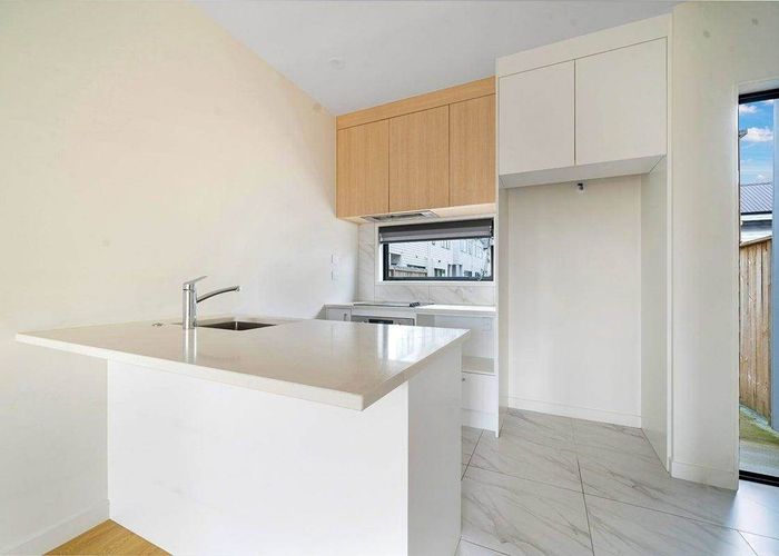  at 11 Kaha Road, Takanini, Papakura, Auckland