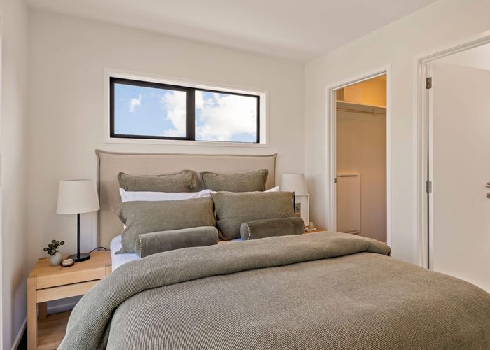  at 1/721 Te Atatu Road, Te Atatu Peninsula, Waitakere City, Auckland