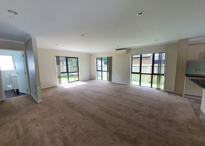  at 4/813 Te Atatu Road, Te Atatu Peninsula, Waitakere City, Auckland