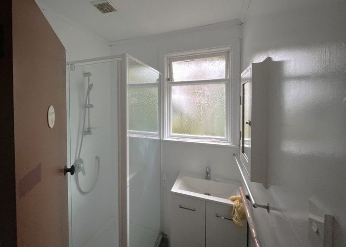  at 7 Cumberland Grove, Cannons Creek, Porirua, Wellington