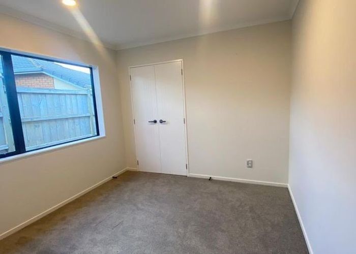  at 41A Donegal Park Drive, Flat Bush, Auckland